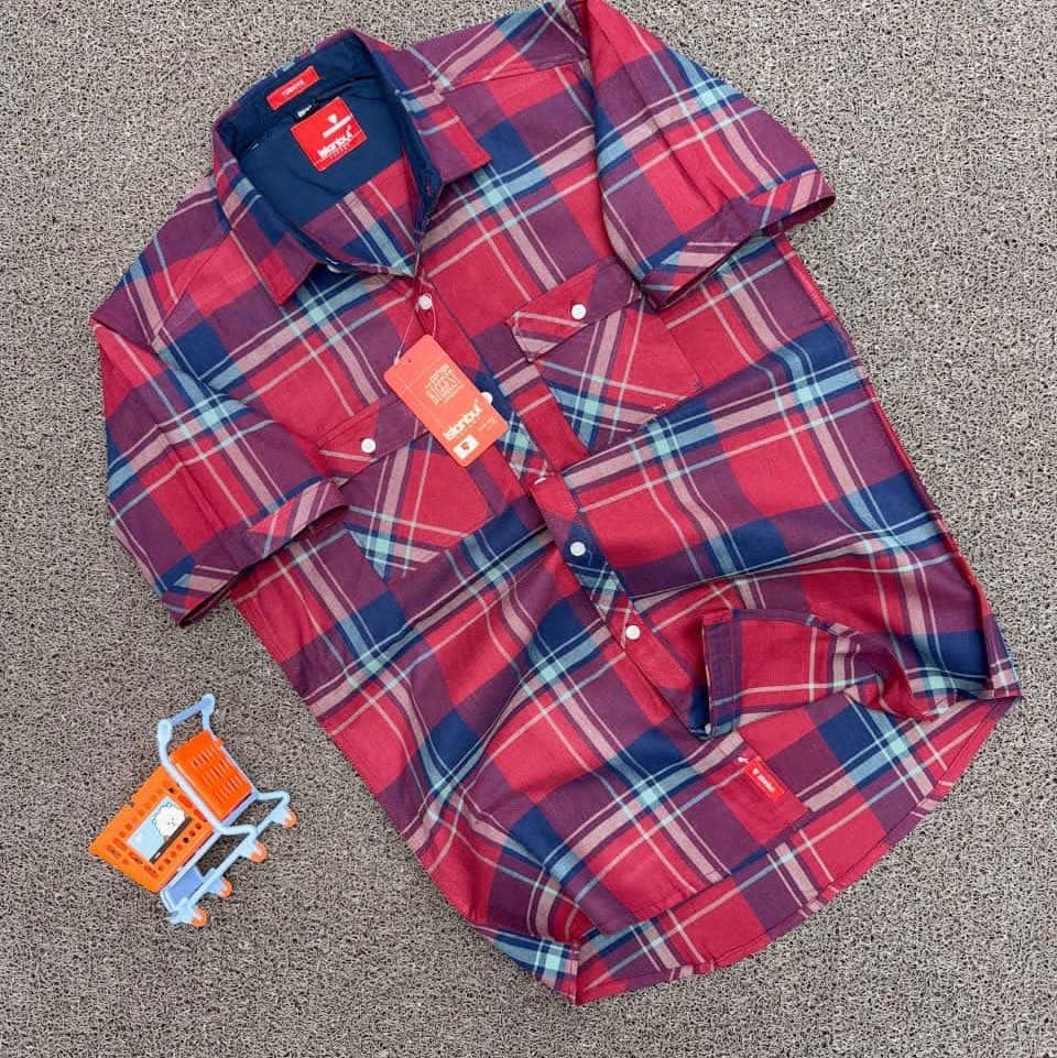 Short-Sleeve Checked Shirt
